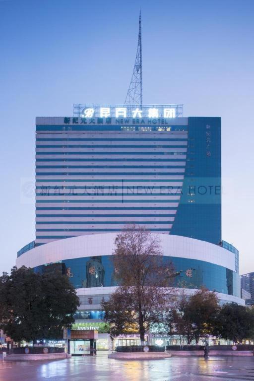 New Era Hotel Кунмин Екстериор снимка