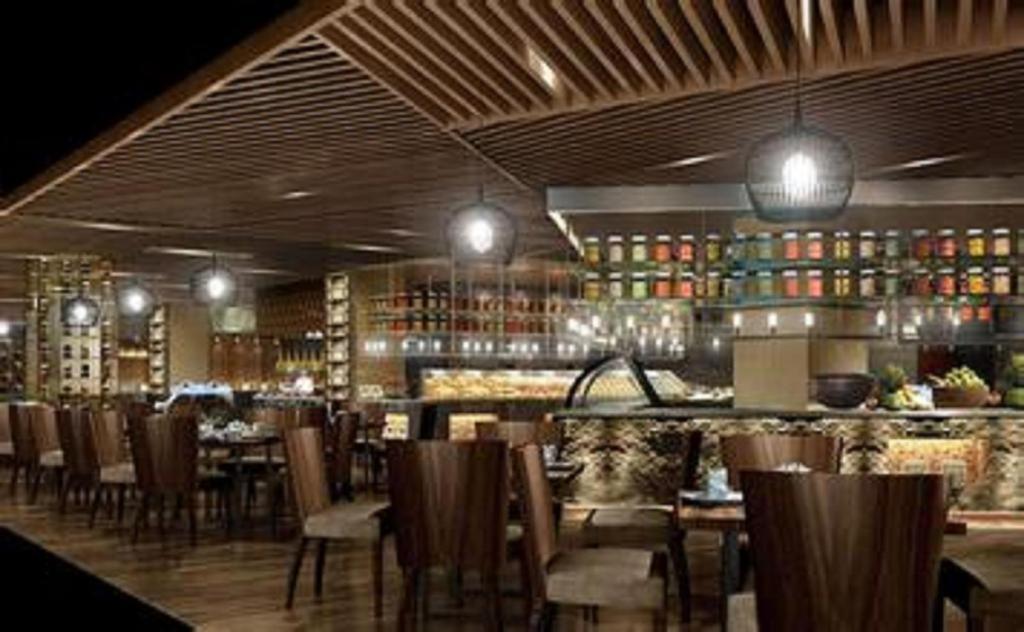 New Era Hotel Кунмин Екстериор снимка