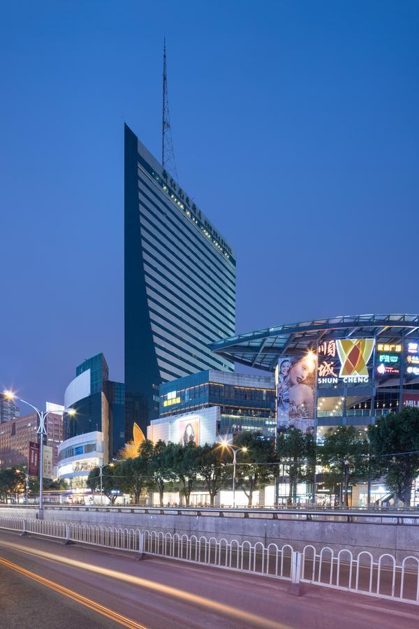 New Era Hotel Кунмин Екстериор снимка
