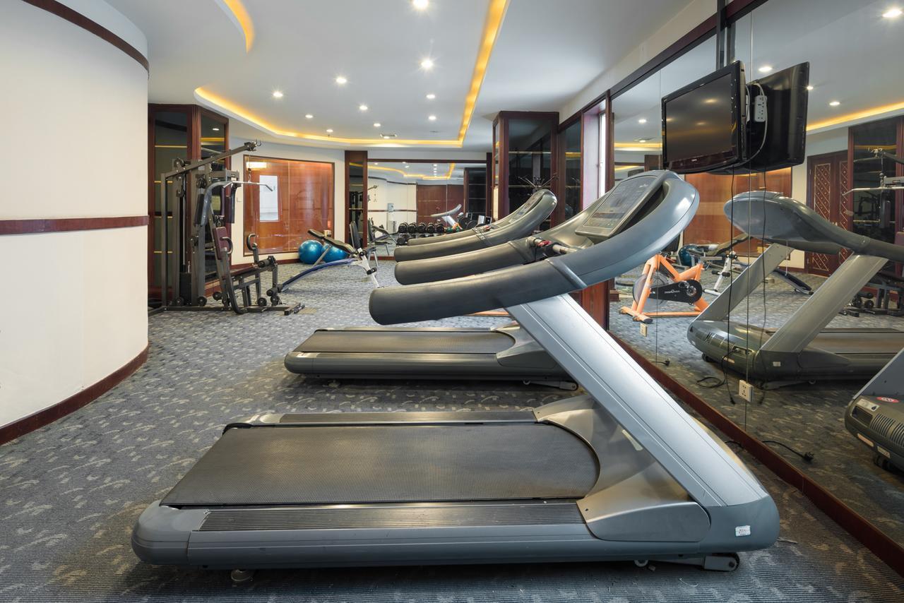 New Era Hotel Кунмин Екстериор снимка