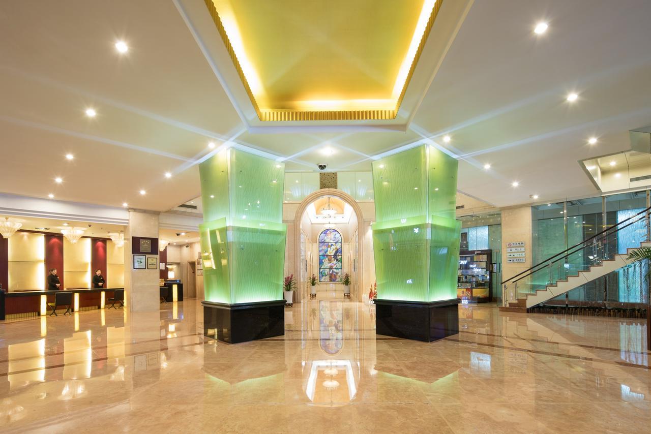 New Era Hotel Кунмин Екстериор снимка